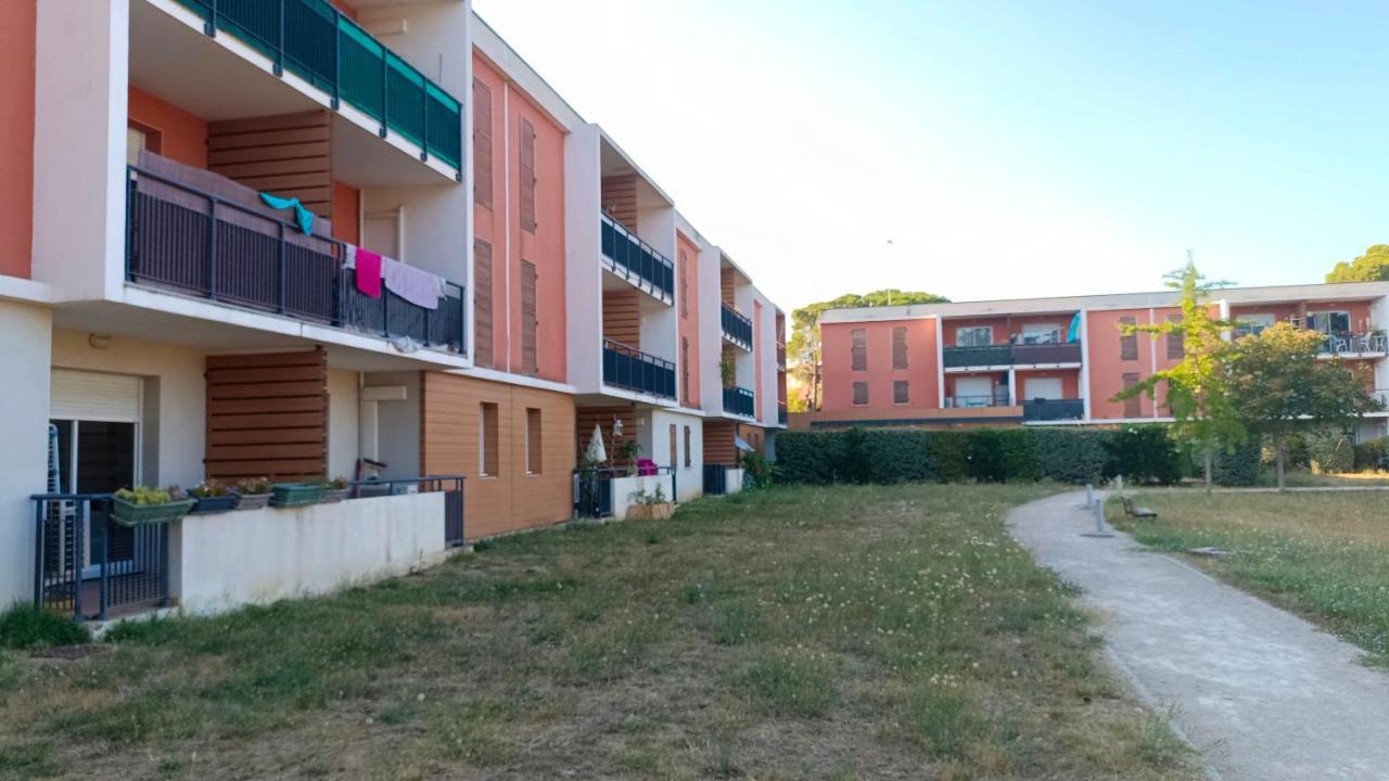 Les Soleiades Béziers Exterior foto